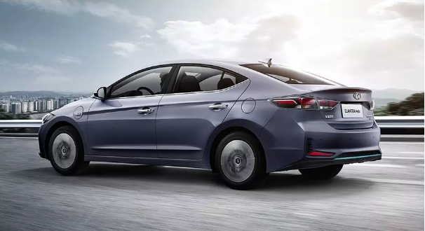 自駕歸來(lái)又換季，愛(ài)車(chē)正面臨雙重大考